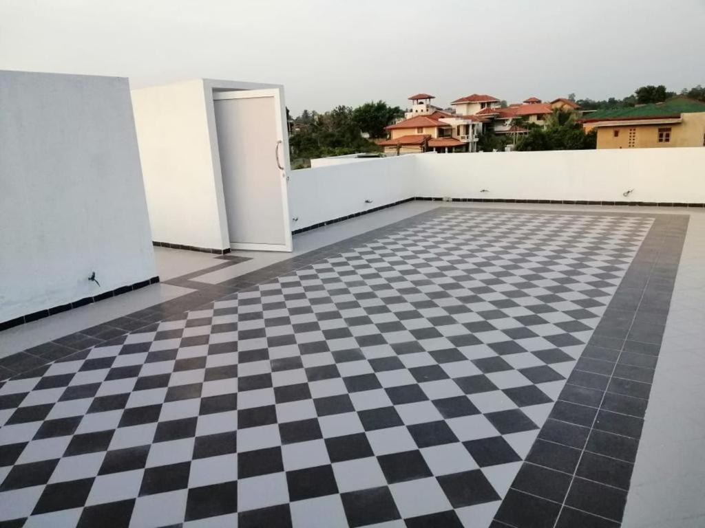 Vidushi Home Minuwangoda ภายนอก รูปภาพ