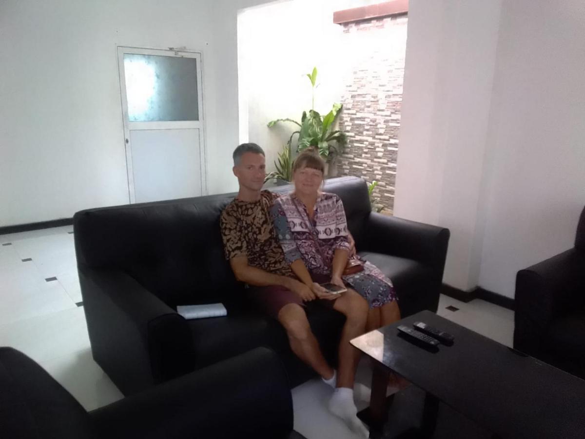 Vidushi Home Minuwangoda ภายนอก รูปภาพ