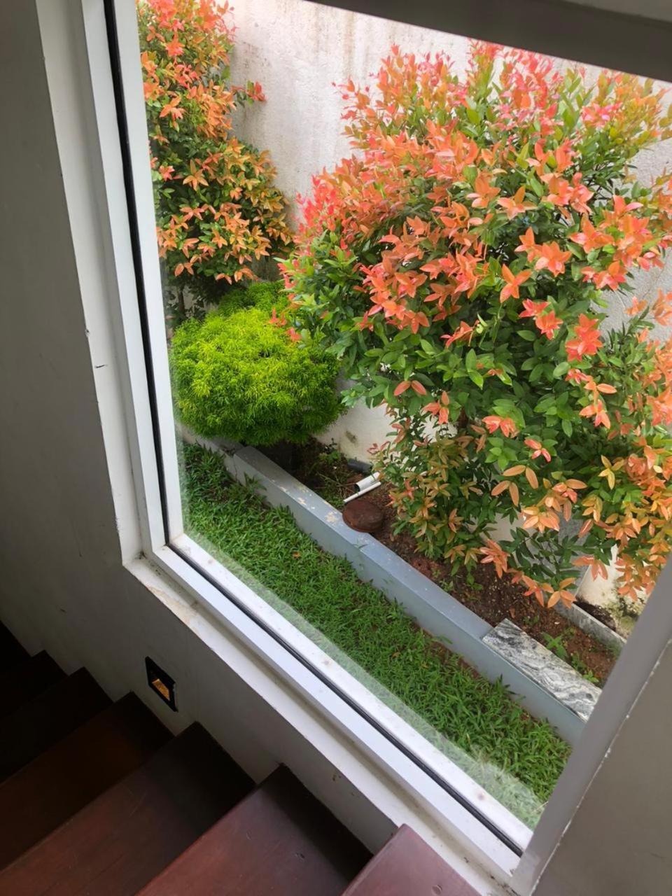 Vidushi Home Minuwangoda ภายนอก รูปภาพ